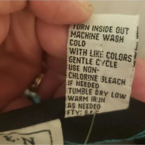 Keren Hart Ribbon Swirls Blazer Jacket - Picture 7 of 9